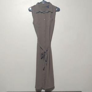 Adrienne Vittadini Sleeveless Collared Maxi Dress